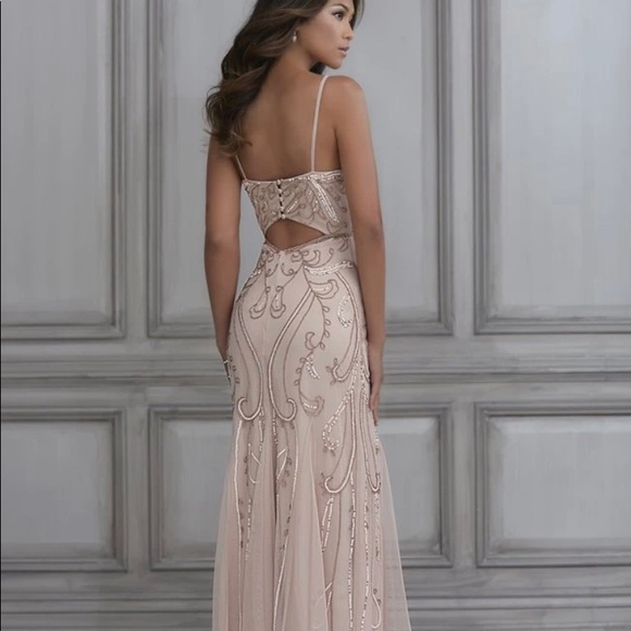 ADRIANNA PAPELL BRIDESMAID DRESS 

STYLE #40121 - Picture 2 of 5